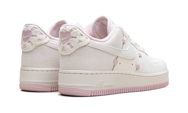 Nike Air Force 1 Low “Valentine’s Day” (HV5992-111)