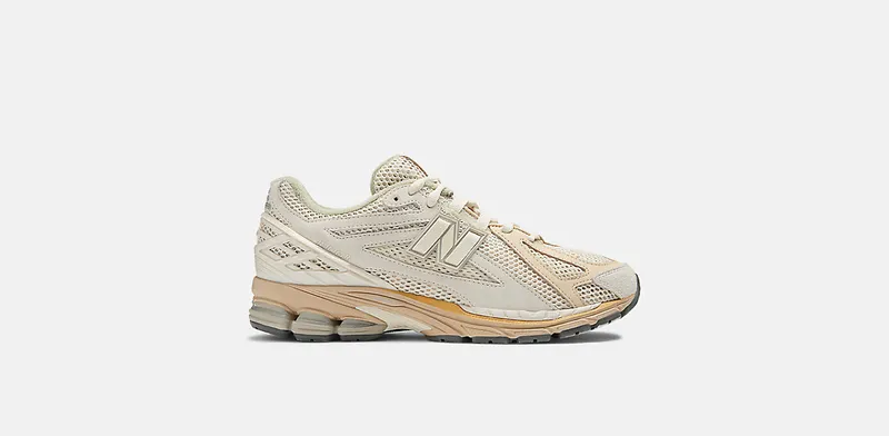 New Balance 1906R AURALEE Bone White (M1906RAU)