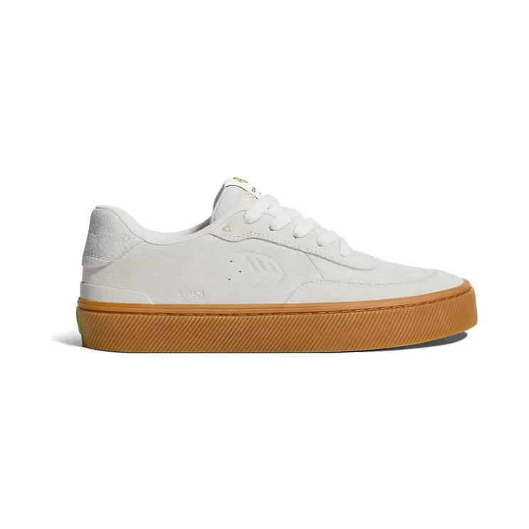 Cariuma (472402W1RM)
