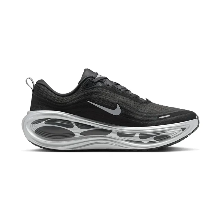 nike-vomero-plus IM6011-060