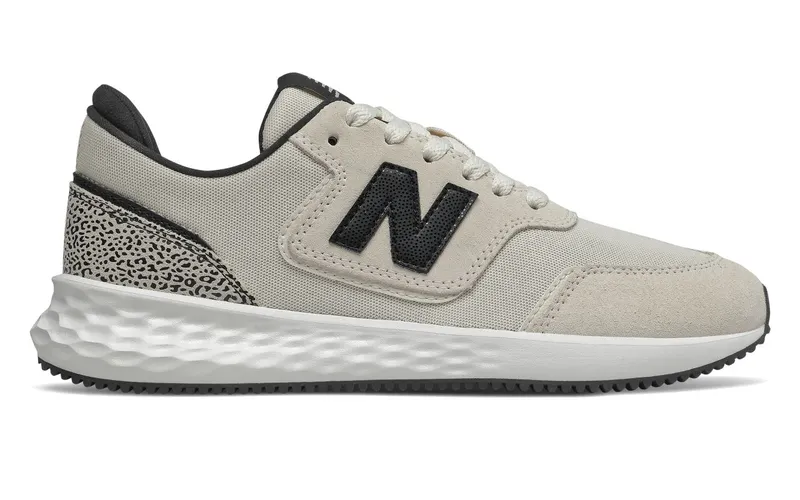New Balance X-70 Off White/Black (WSX70THA)