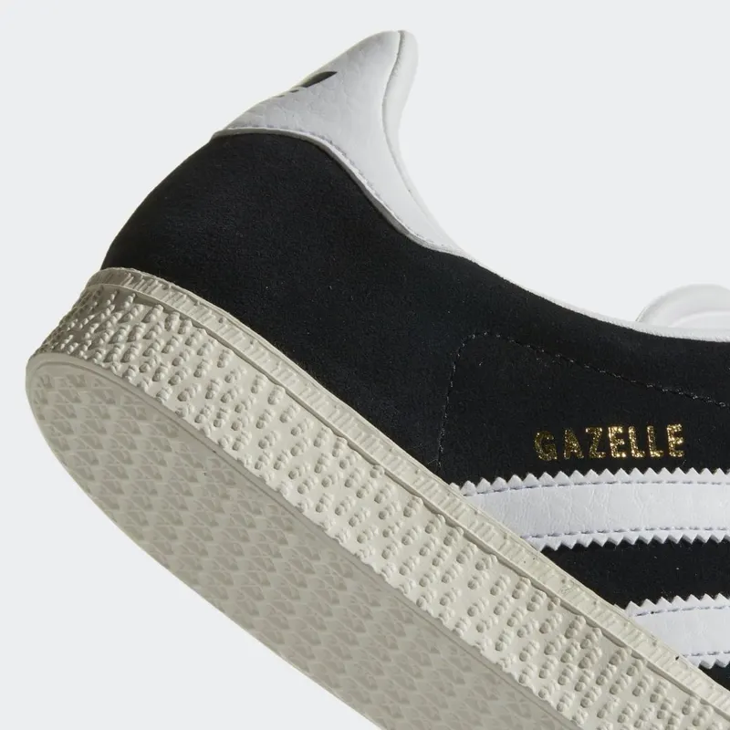 Adidas Gazelle Core Black / Footwear White / Gold Metallic (BB2502)