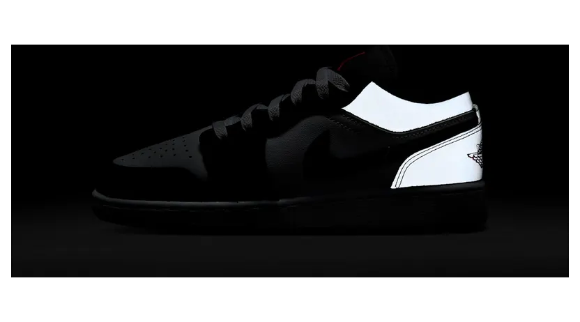 air-jordan-1 HF3188-106