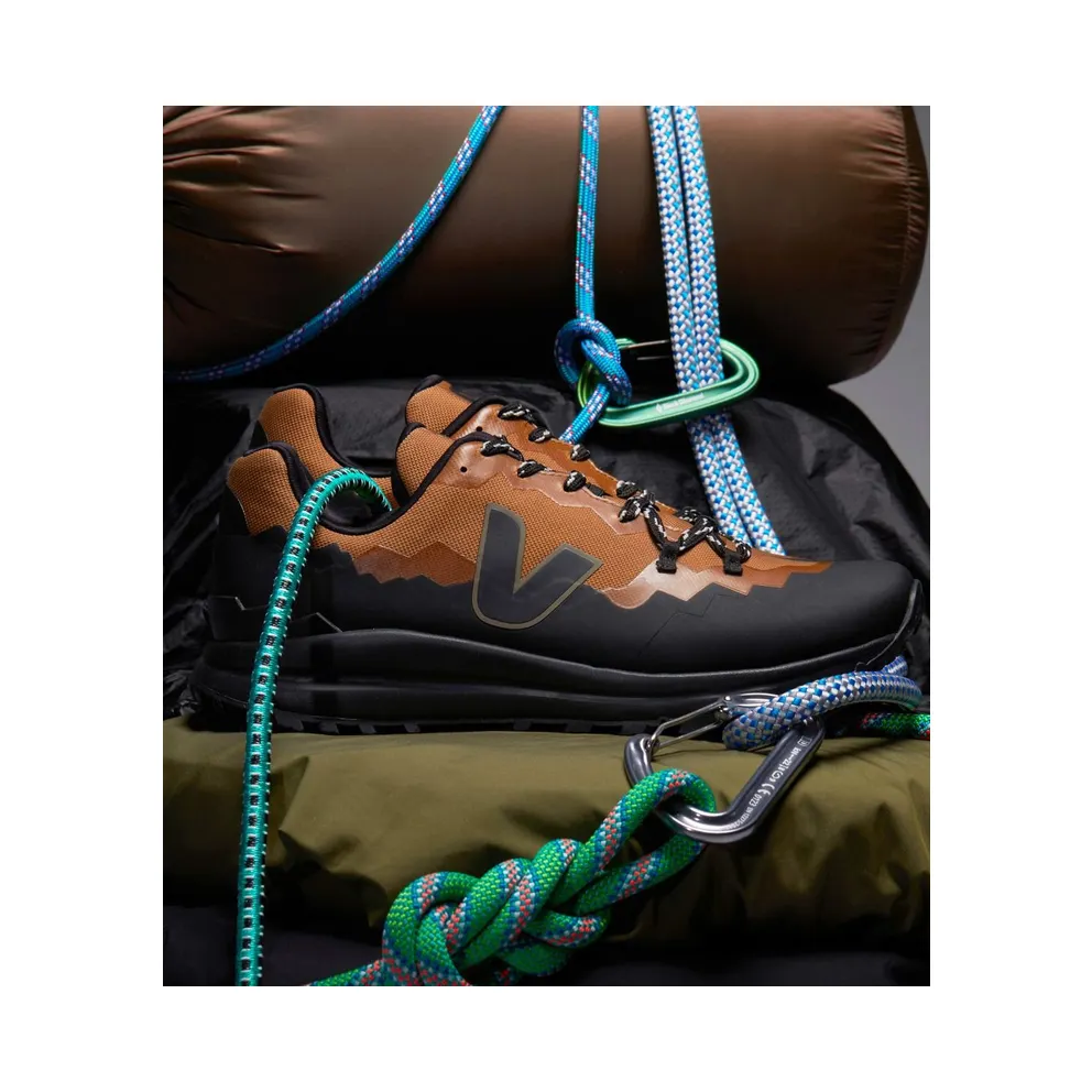 Veja FITZ ROY TREK-SHELL TERRA BLACK (FS2303376A)