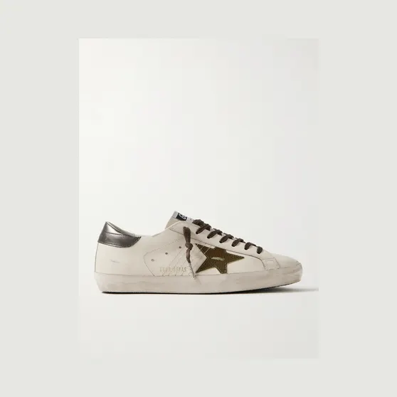 Golden Goose Super-Star Distressed Leather Sneakers White (GMF00101.F007516)