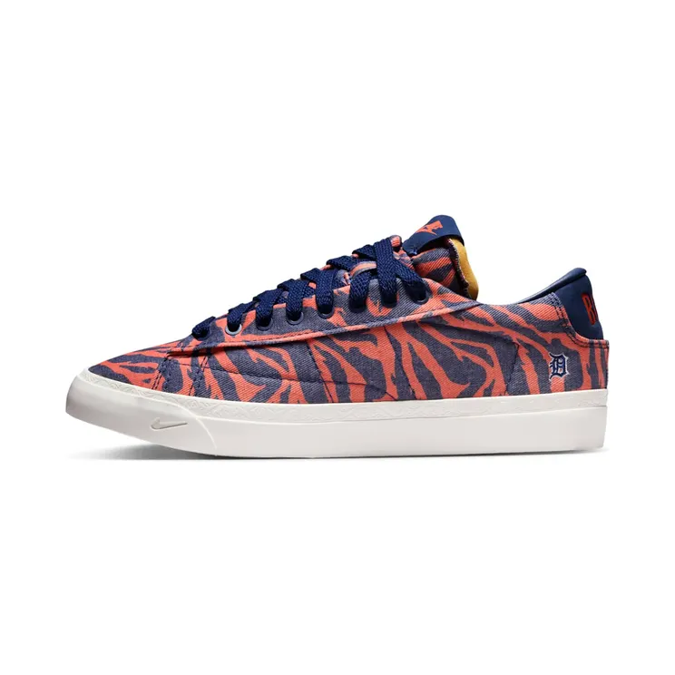 Nike Blazer Low Safety Orange / Phantom / Blue Void (HQ2054-801)