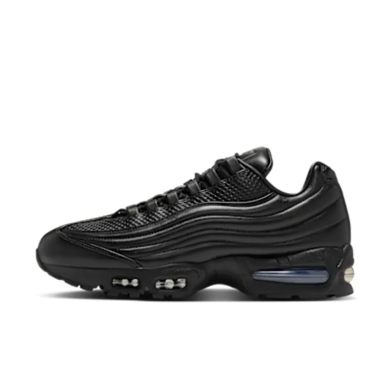 One Block Down x Nike Air Max 95 Lux ‘Black’: 200 dollar voor een naam (IM0704-001)