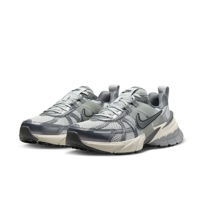 Nike V2K Run (pure platinum / mtlc cool grey / wolf grey) – FD0736-003