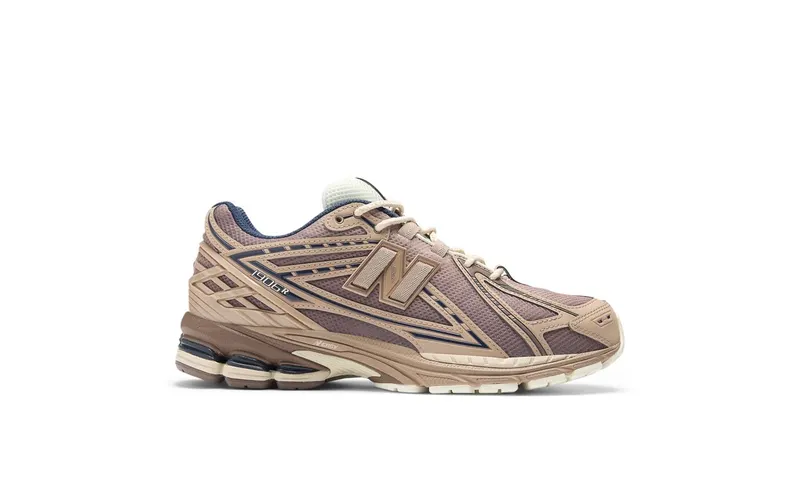 New Balance 1906R “Earth Shadow / Flat Taupe” (U1906REN)