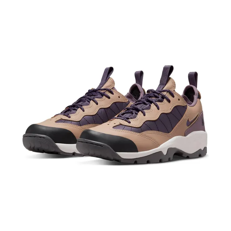 nike-canyon DQ5499-200
