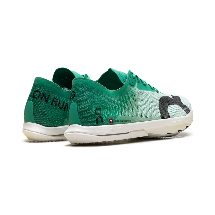 on-cloudspike-citius 3MF10301752