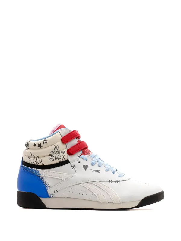 Reebok mit Riemen-Print – Nude (HQ4572)