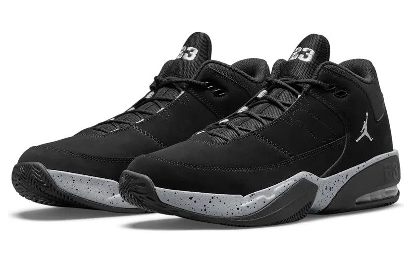 air-jordan-max-aura CZ4167-002