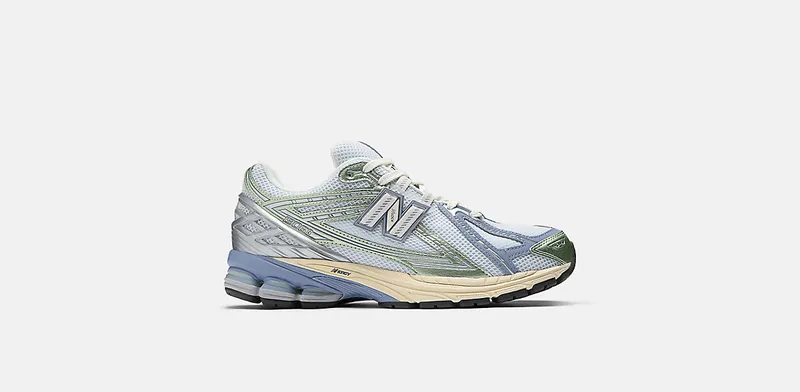 New Balance 1906R “Metallic Green Blue” (U1906RNE)