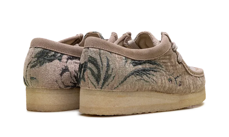 Clarks Wallabee “Beige Floral” (26169916)