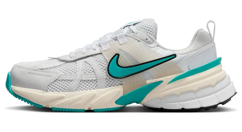 Nike V2K Run “Dusty Cactus” (FD0736-105)