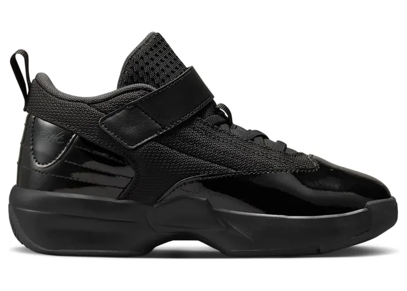 air-jordan-max-aura FQ8299-001