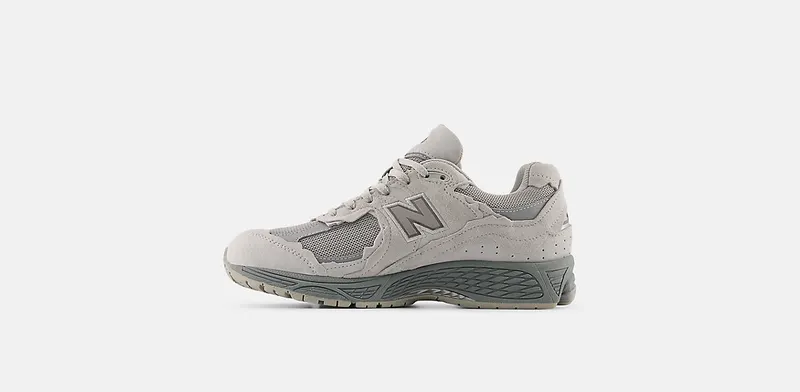 New Balance 2002R Gore-Tex “Protection Pack – Slate Grey” (U200227R)