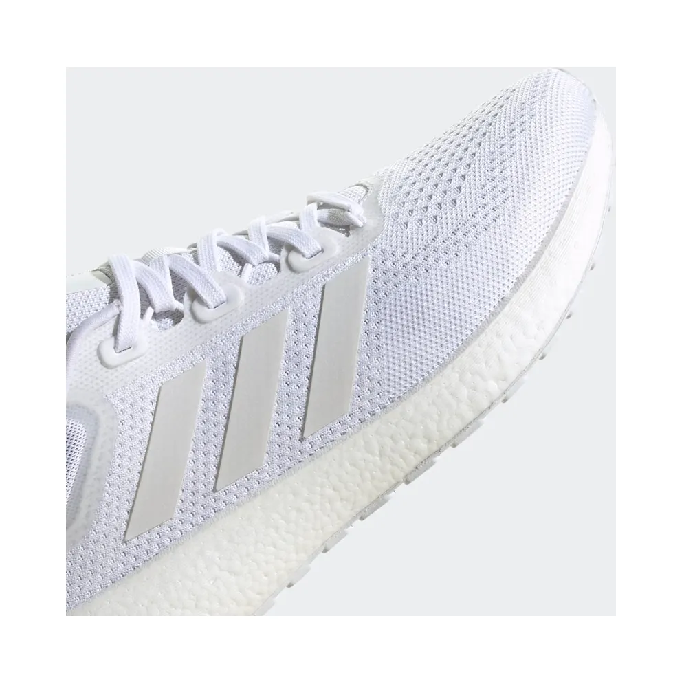 adidas Pureboost 22 Cloud White / Cloud White / Core Black (GW8591)