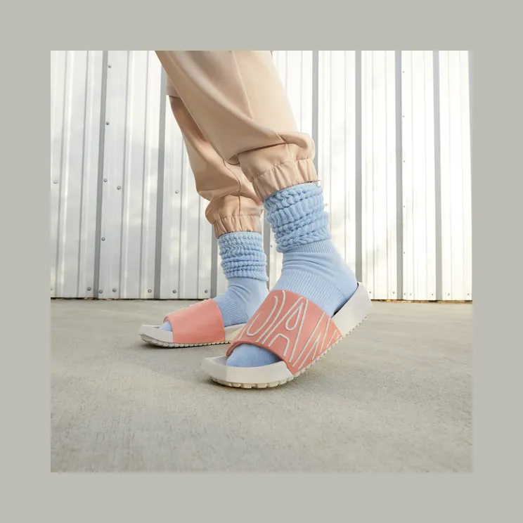 jordan-nola-slide CZ8027-811