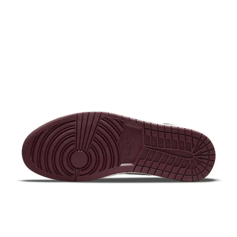Jordan 1 Retro High OG Bordeaux (GS) (555088-611)