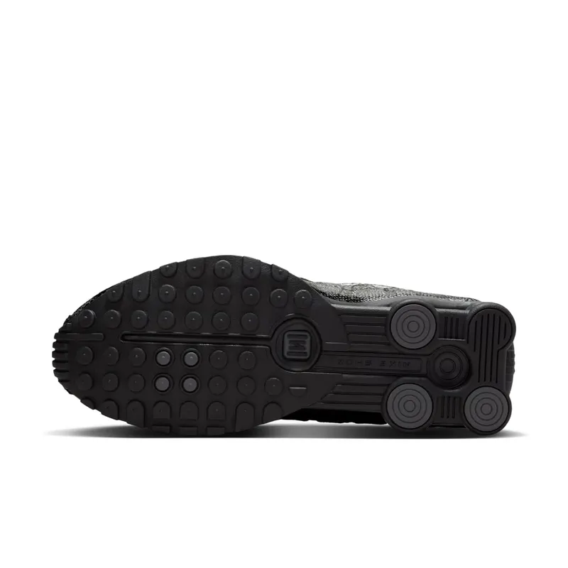 Nike Shox R4 “Black Snakeskin” (IM6050-001)