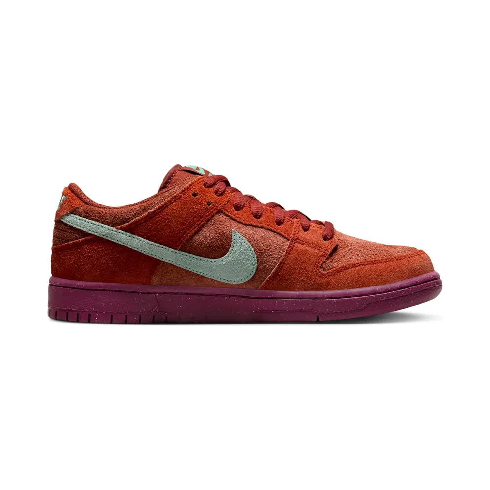 Nike SB Dunk Low Pro Prm “Mystic Red” (DV5429-601)
