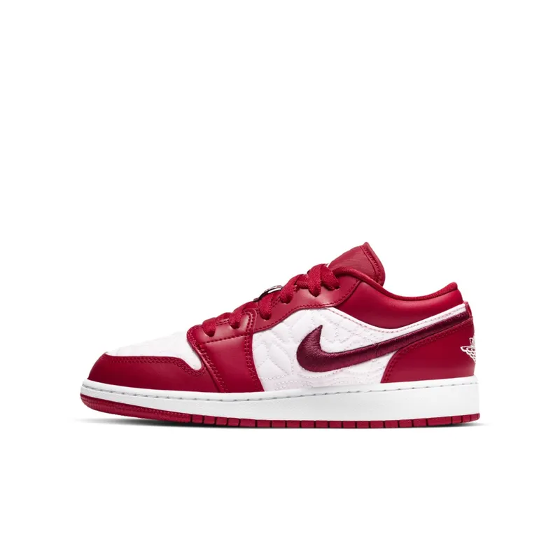 Jordan 1 Low SE Red Quilt (GS) Deep Red/Sail-Gym Red (DB3621-600)
