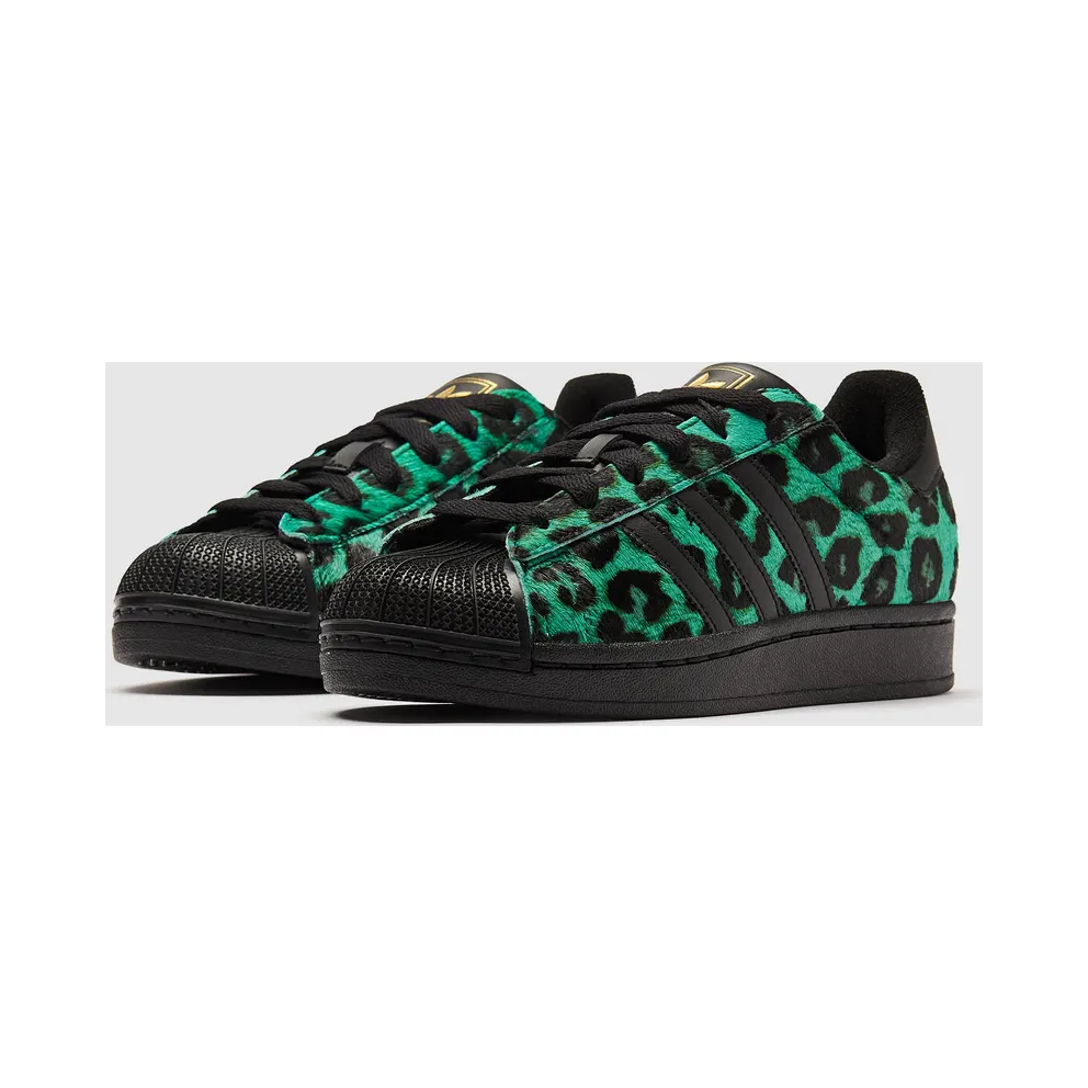 Adidas Superstar semi screaming green / core black / gold met. (IH1636)