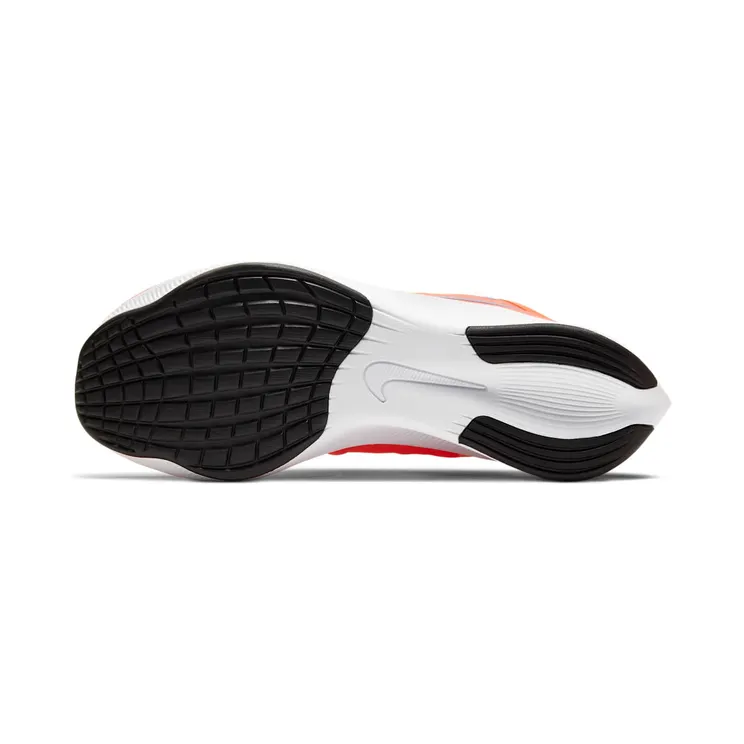 nike-zoom AT8241-801