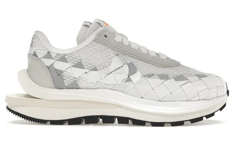 Nike VaporWaffle Woven sacai Jean Paul Gaultier White (DR5209-100)