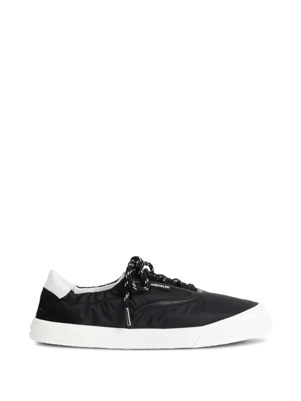 Moncler Leisure nylon – Black (4M00320M9244)