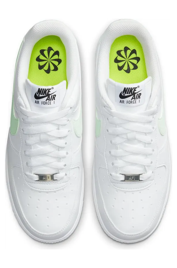 nike-air-force DN1430-103