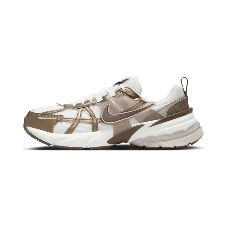 Nike V2K Run “Mink Brown / Summit White / College Grey / Ironstone” (HV6416-200)