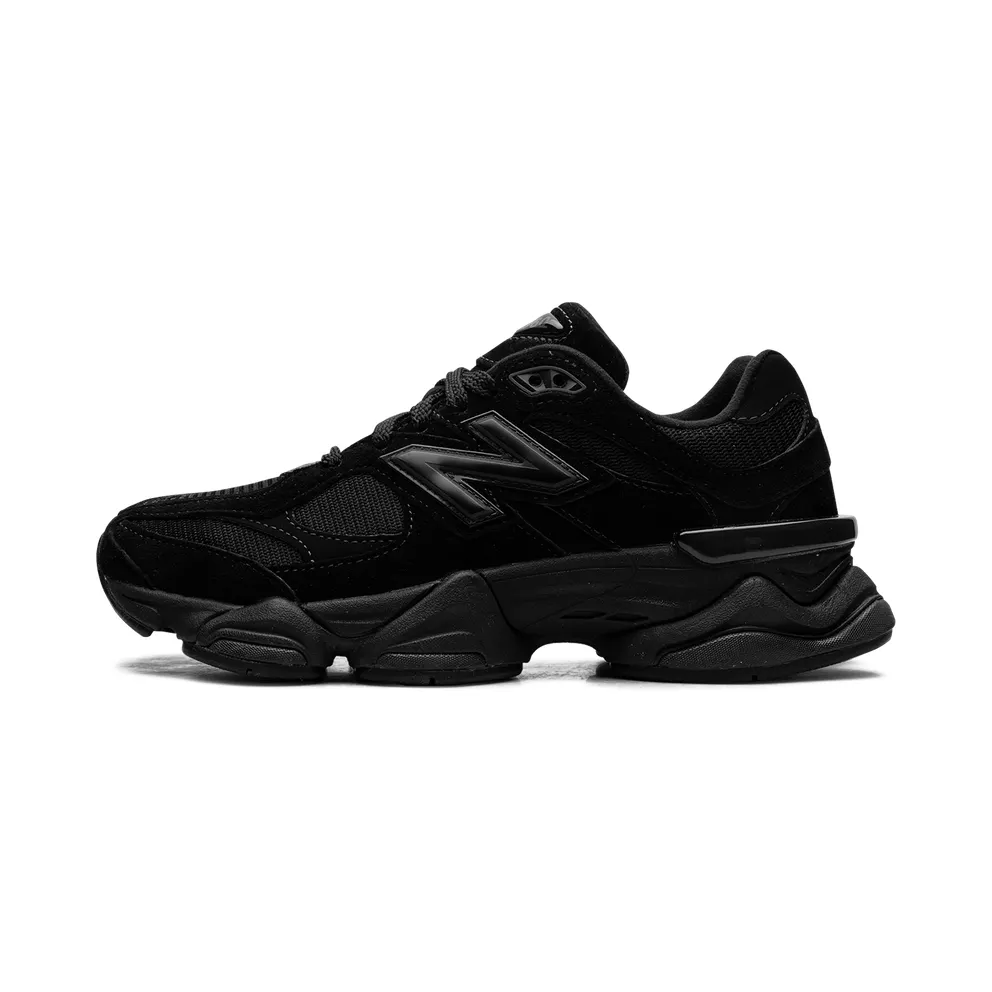 New Balance 9060 “Triple Black” (U9060BPM)