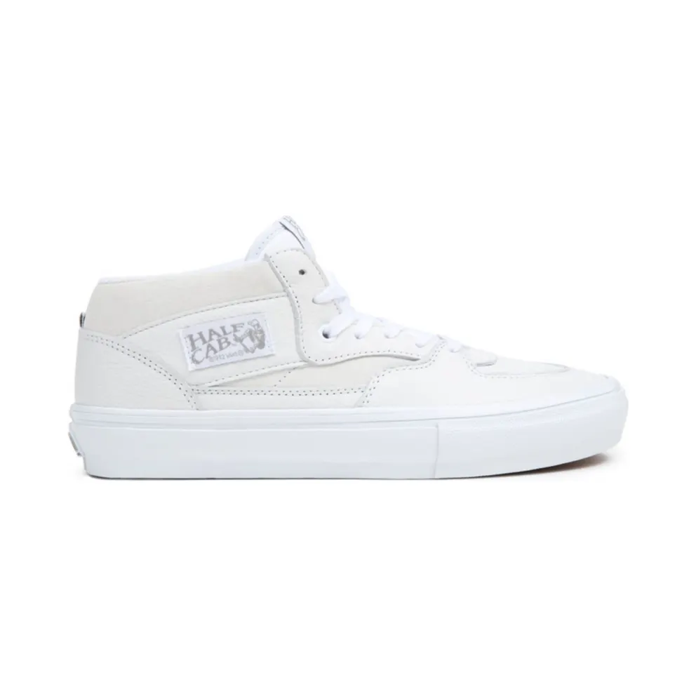 VANS Skate Half Cab Shoes White (VN0A5FCDWWW)