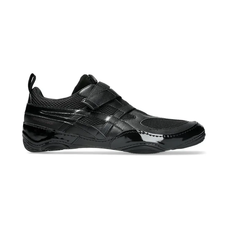 Issey Miyake x Asics Hyper Taping “Black” (1203A819001)