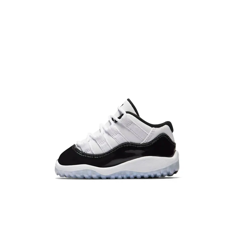 Jordan 11 Retro Low Iridescent (TD) White/Black-Emerald Rise (505836-145)