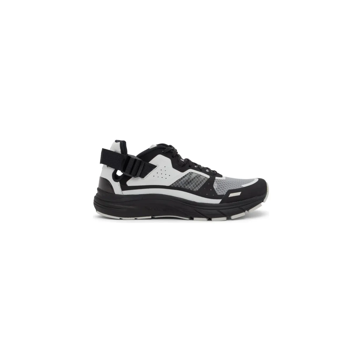 11 by Boris Bidjan Saberi Black and Grey Salomon Edition Bamba 6 Sneakers (125 11xS)
