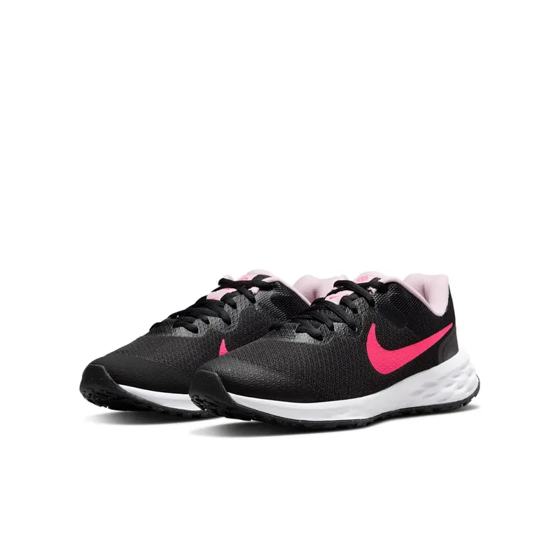 Nike Revolution 6 Older Kids’ Road Running Black 50% Sustainable Materials (DD1096-007)