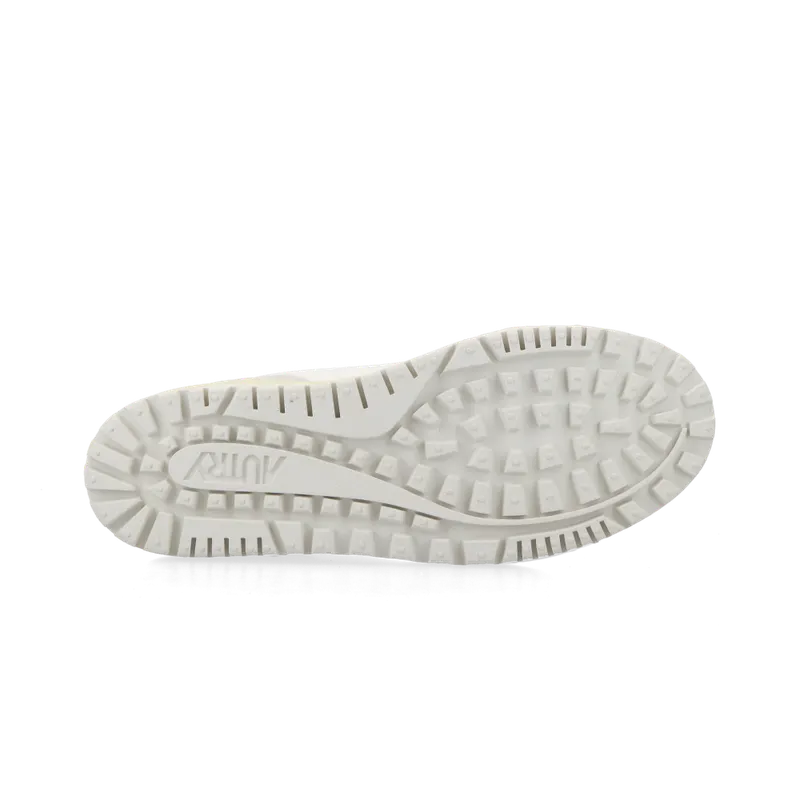 Autry Wildpace Low Man (dragon / nabuk white / marsh) – LDLMAK01