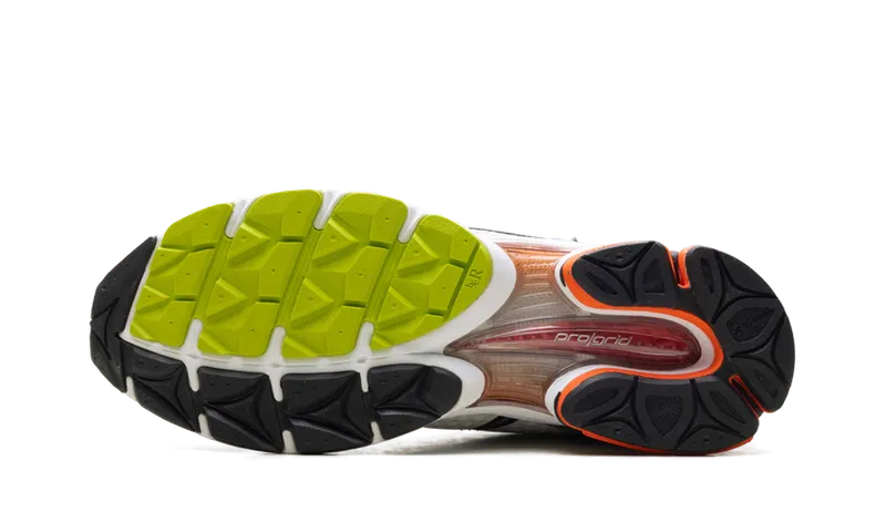 Saucony Pro Grid Triumph 4 “Highsnobiety” (S70821-2)