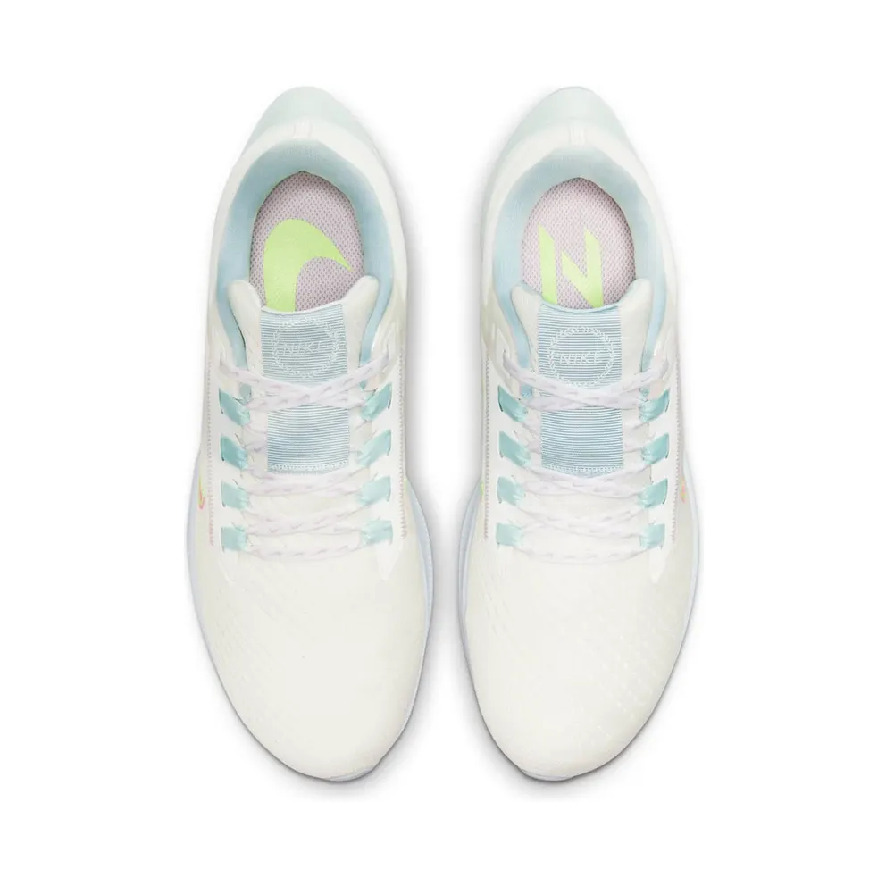 Nike Air Zoom Pegasus 38 Premiumen for Women (straat) White (DH6507-111)