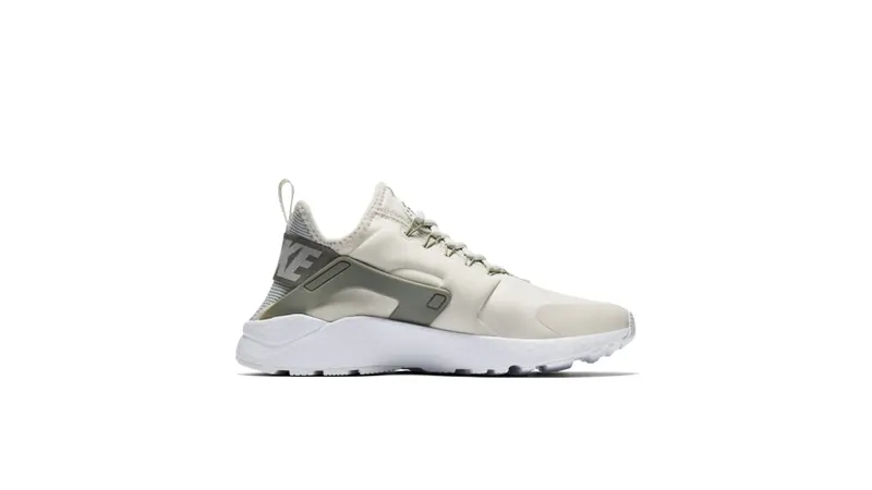 Nike Air Huarache Run Ultra Light Bone Light Pumice (W) Light Bone/Light Pumice (819151-015)