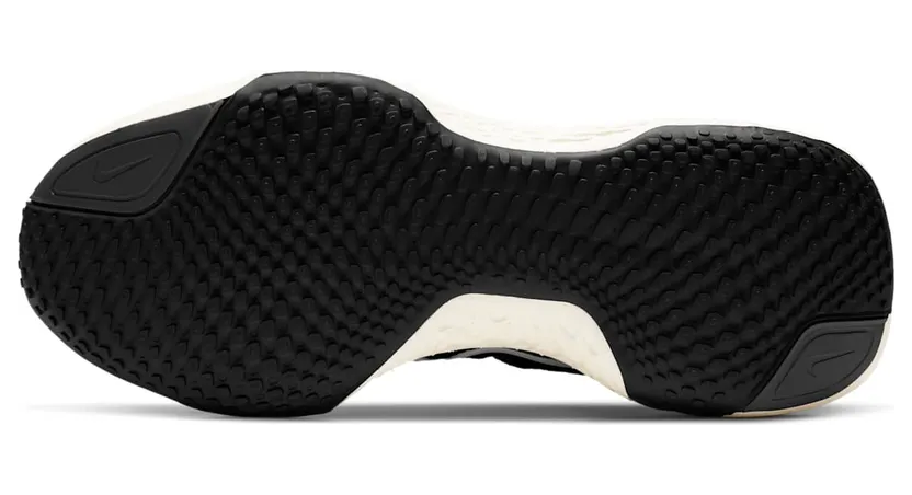 nike-zoom CT2228-001