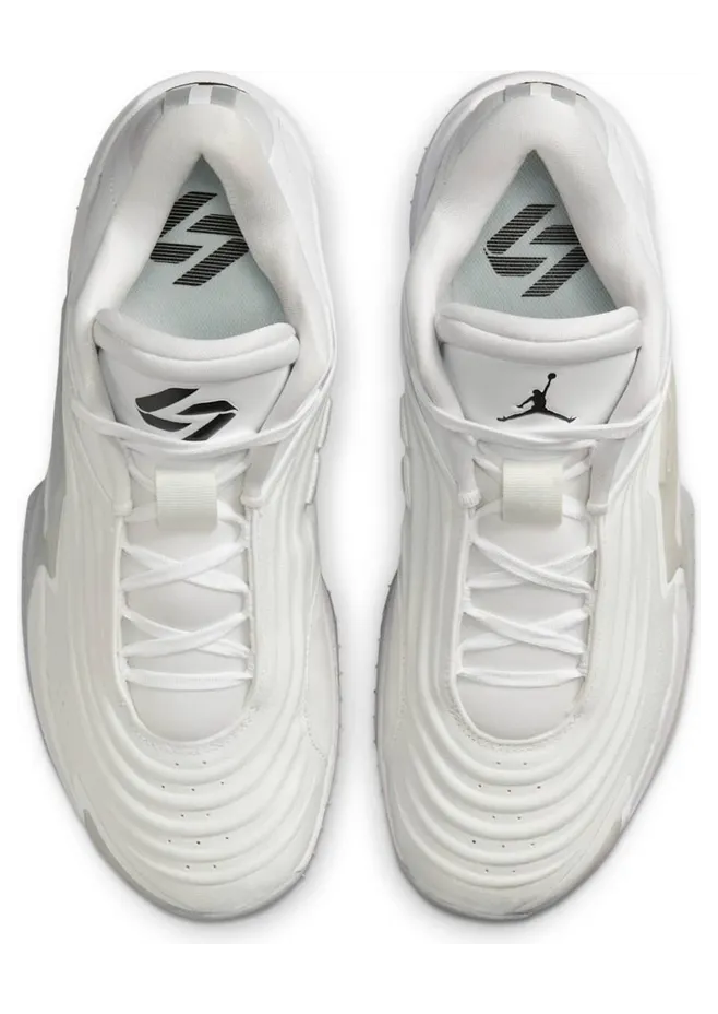 jordan-luka FQ7453-106