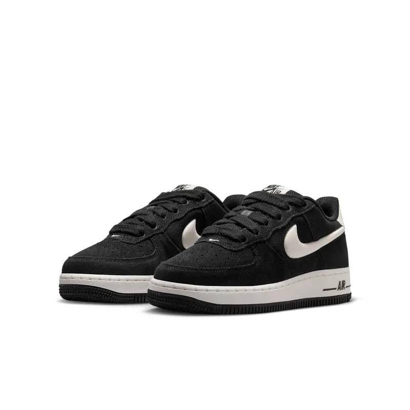 Nike Air Force 1 Black/Sail (IV5765-001)
