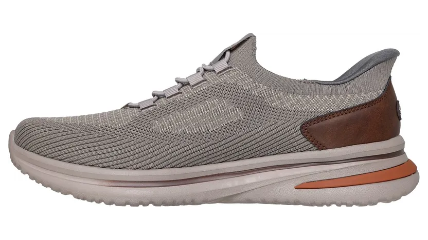 skechers-relaxed-fit 211207_TPE