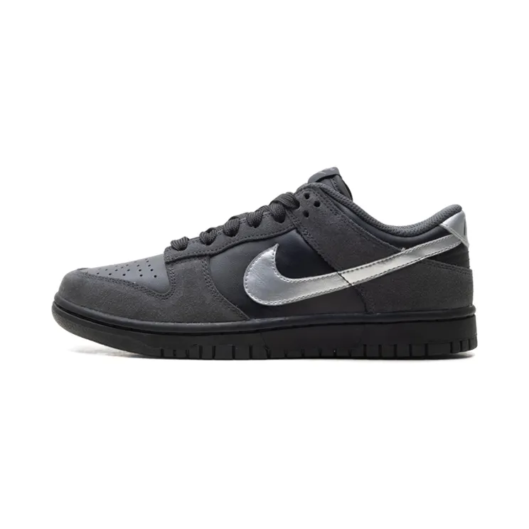 Nike Dunk Low “Anthracite / Metallic Silver” (II7636-001)