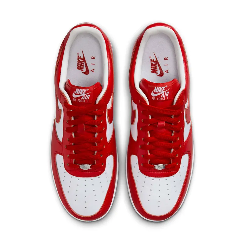 Terror Squad x Nike Air Force 1 Low “University Red”: eindelijk een datum (4)